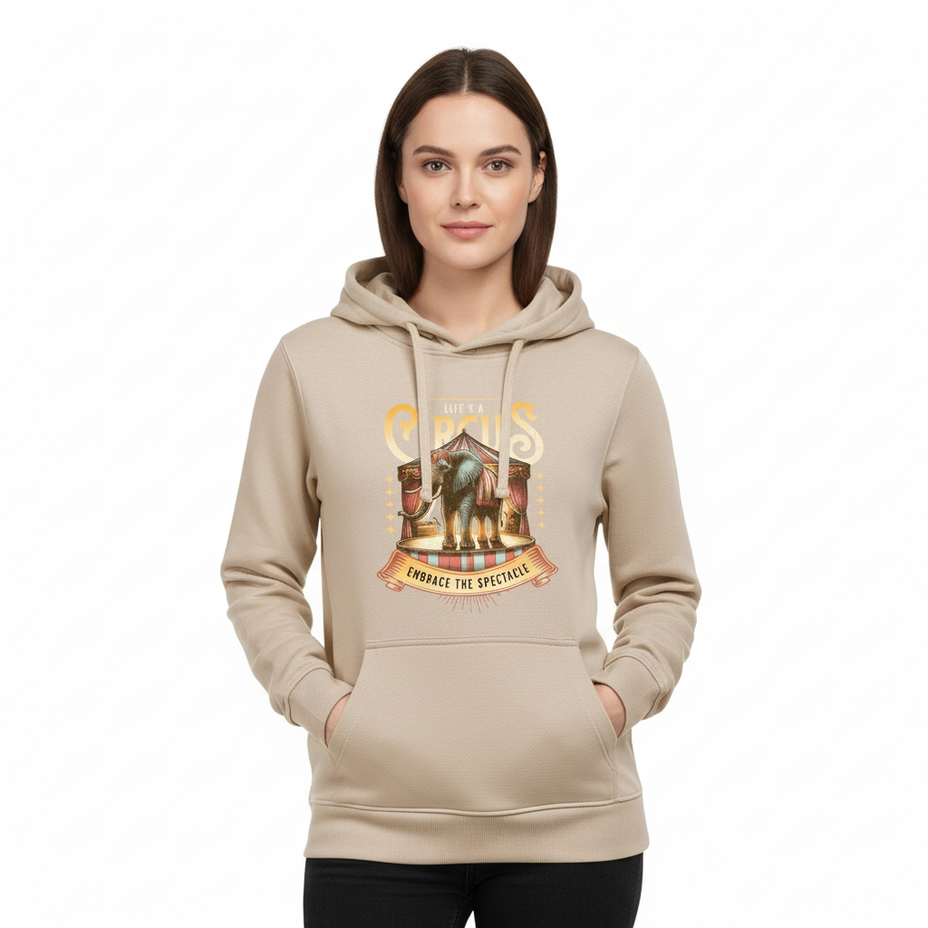 Produktbild av kvinna i beige hoodie